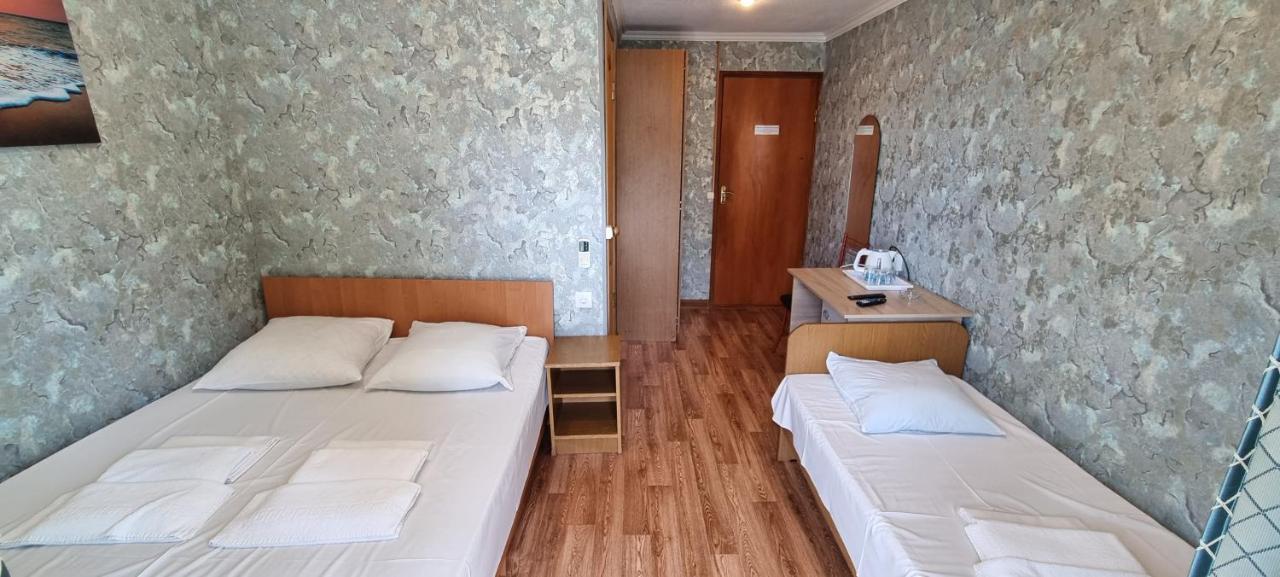 Ривер Гагра Hotell Eksteriør bilde